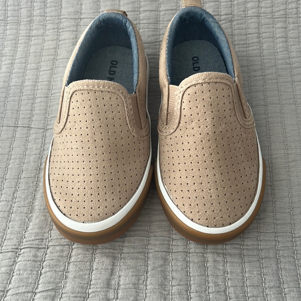 Baby size 5 loafer